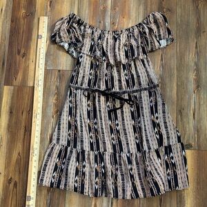Dolce Vita DV by Dolce Vita Black and Tan Off-Shoulder Mini Dress Large